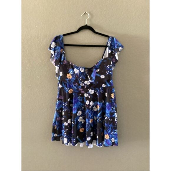 Floral Swim Top - Picture 1 of 6